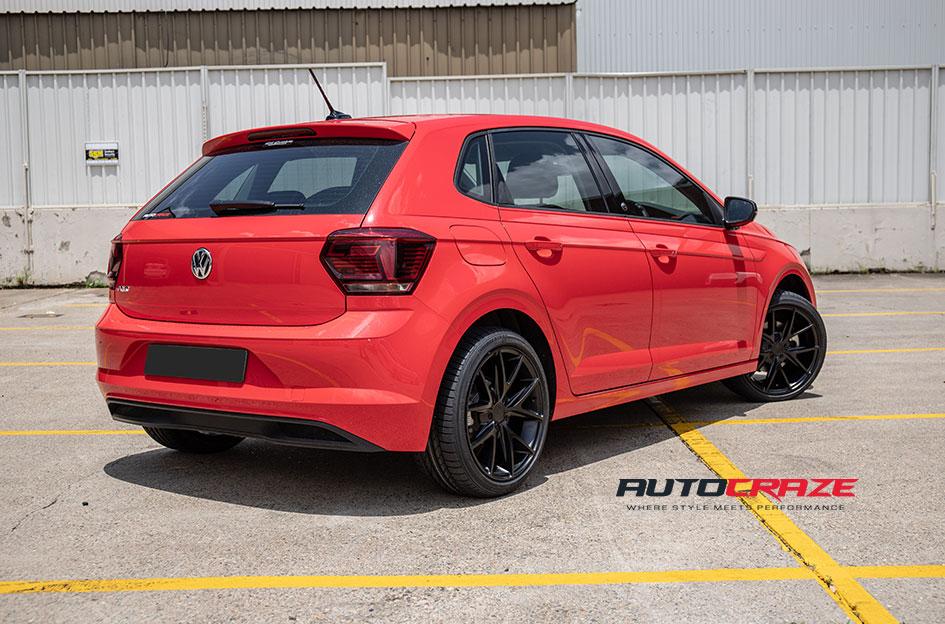 VOLKSWAGEN POLO MISANO MATTE BLACK
